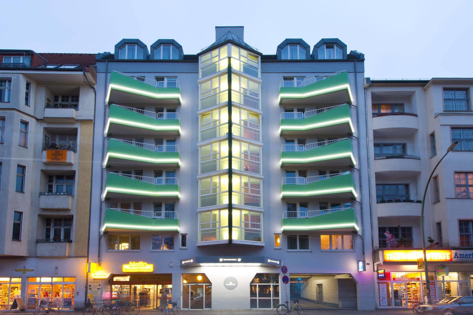 Harry'S Home Berlin-Moabit Hotel & Apartments Exteriör bild